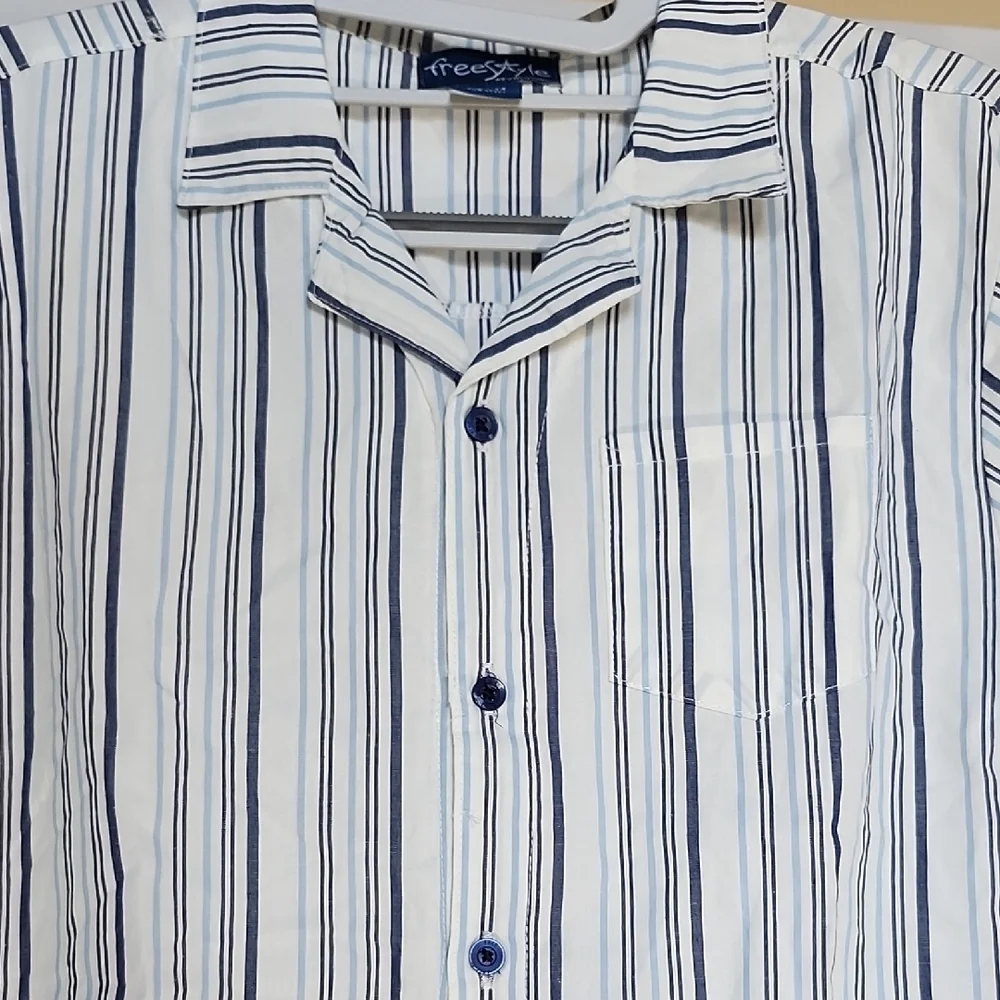 Freestyle Revolution Navy and White Striped Set